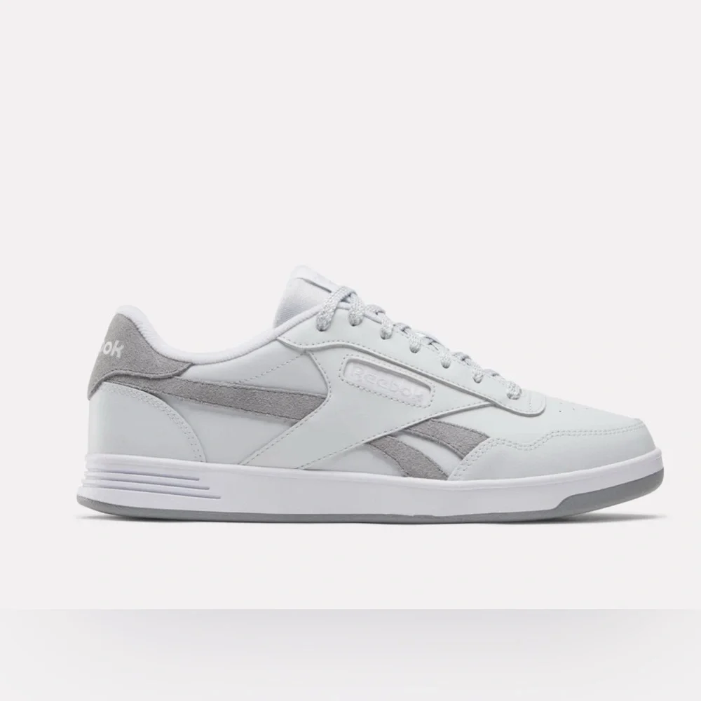 Reebok Silver Glitter Sneaker
